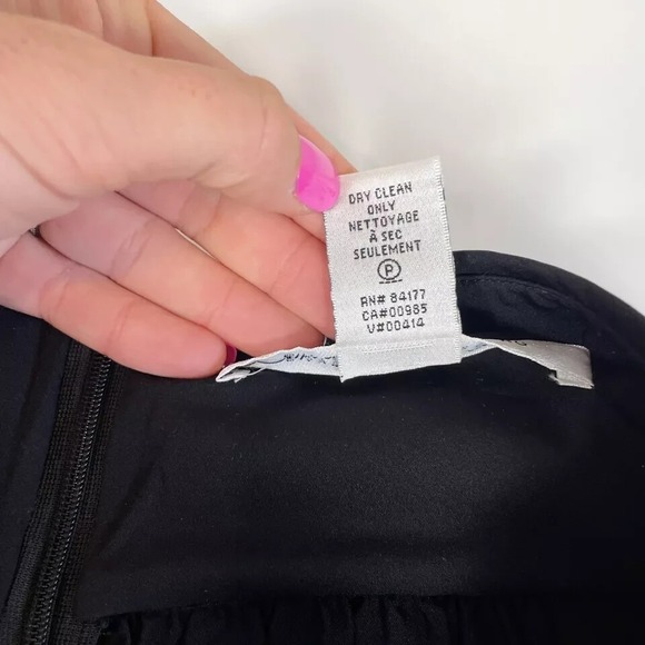 Vintage Diane von Furstenberg Mini A-line Skirt Womens Size 10 Black Bow 90s - Picture 4 of 7